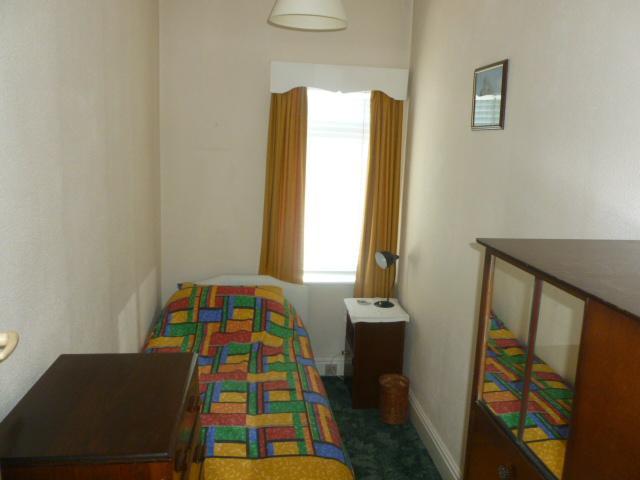  Image of 3 bedroom Semi-Detached house to rent in Matlock Road Birkdale Southport PR8 at Southport, PR8 4EL