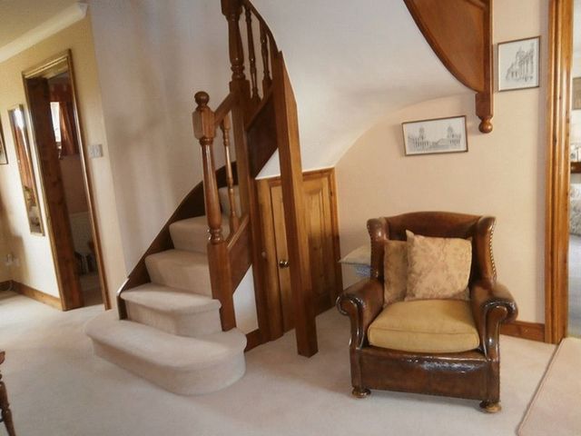  Image of 5 bedroom Detached house for sale in Mill End Bredon Tewkesbury GL20 at Mill End Bredon Tewkesbury, GL20 7LQ