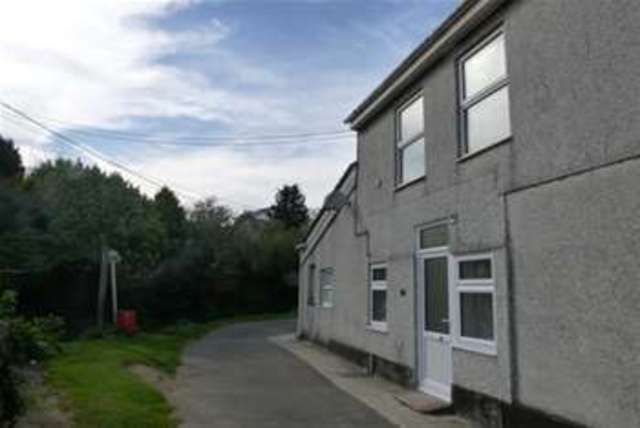  Image of 1 bedroom Flat to rent in Crowlas Penzance TR20 at Penzance, TR20 8DX