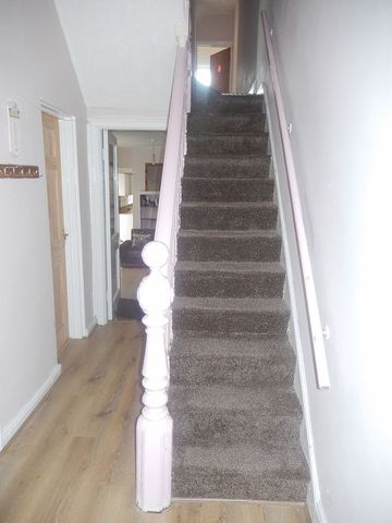  Image of 5 bedroom Terraced house to rent in Ninian Park Road Cardiff CF11 at Ninian Park Road  Cardiff, CF11 6HY
