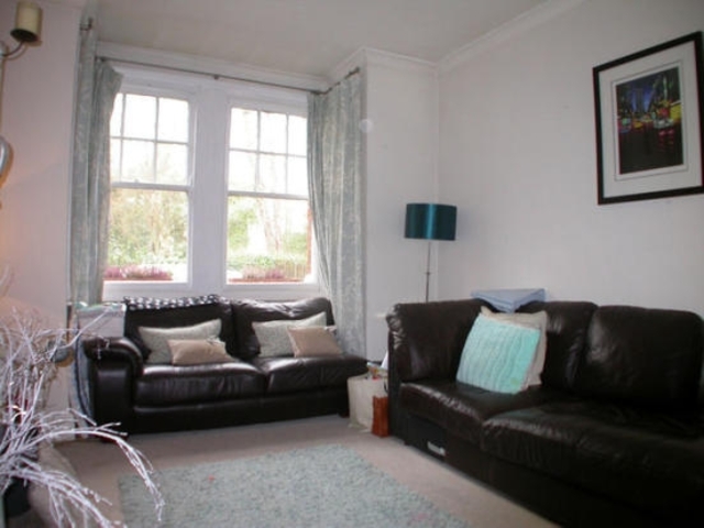  Image of 3 bedroom Terraced house to rent in North Street Isleworth TW7 at Isleworth Isleworth, TW7 6RE