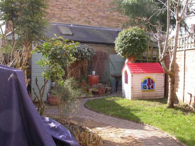  Image of 3 bedroom Terraced house to rent in North Street Isleworth TW7 at Isleworth Isleworth, TW7 6RE