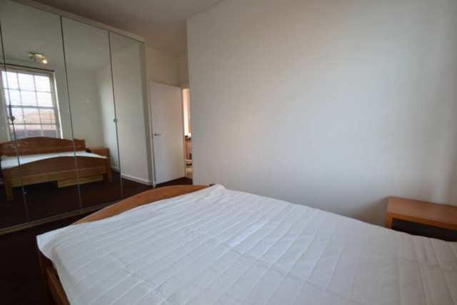  Image of 1 bedroom House Share to rent in Clarendon Road London W11 at Clarendon Road  London, W11 4JH