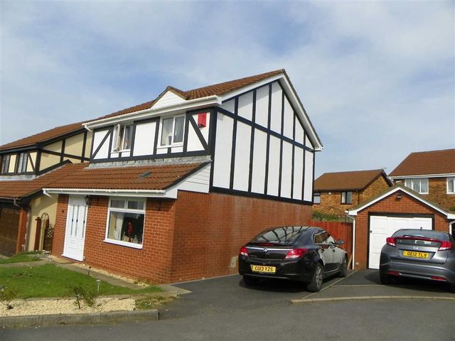  Image of 3 bedroom Property for sale in Parc Y Delyn Morriston Swansea SA6 at Parc Y Delyn Llangyfelach Llangyfelach, SA6 6EW