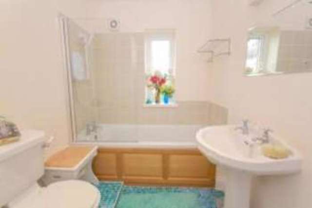  Image of 4 bedroom Detached house for sale in Park Grove Westbury-on-Trym Bristol BS9 at Westbury-on-Trym Bristol Westbury on Trym, BS9 4LQ