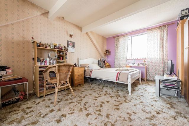  Image of 4 bedroom Semi-Detached house for sale in Park Lane Abram Wigan WN2 at Park Lane Abram Wigan, WN2 5XJ