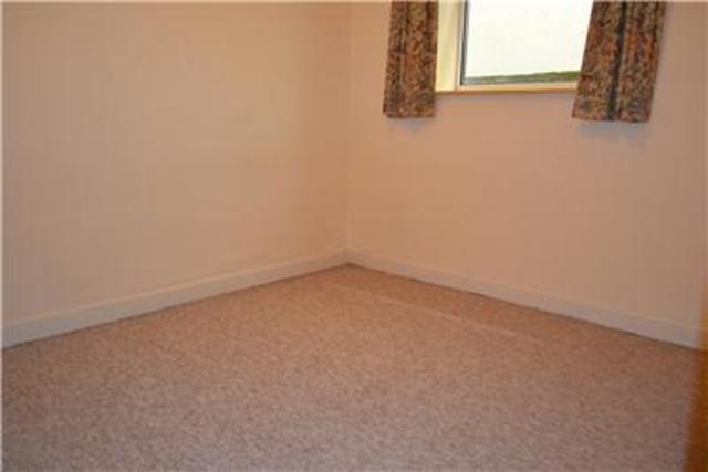  Image of 1 bedroom Flat to rent in Park Road Tunbridge Wells TN4 at Kent, TN4 9JN