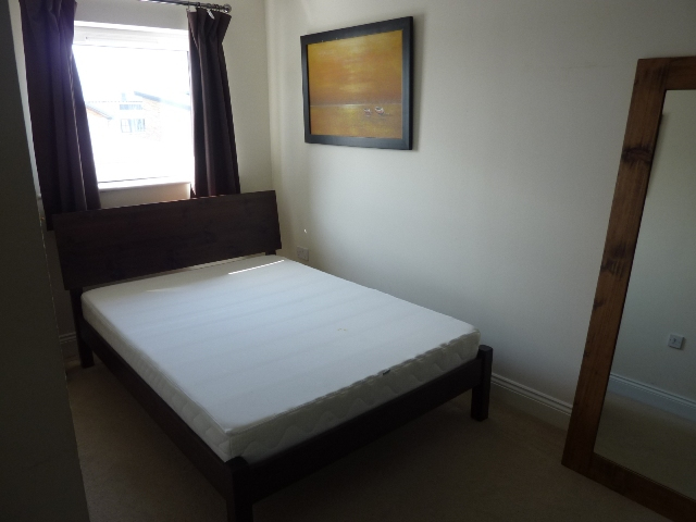  Image of 2 bedroom Apartment to rent in Tuke Walk Swindon SN1 at Swindon  Wiltshire, SN1 4GR