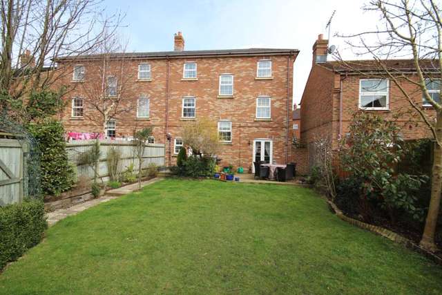  Image of 3 bedroom Semi-Detached house for sale in Pine Street Aylesbury HP19 at Pine Street Fairford Leys Aylesbury, HP19 7HE