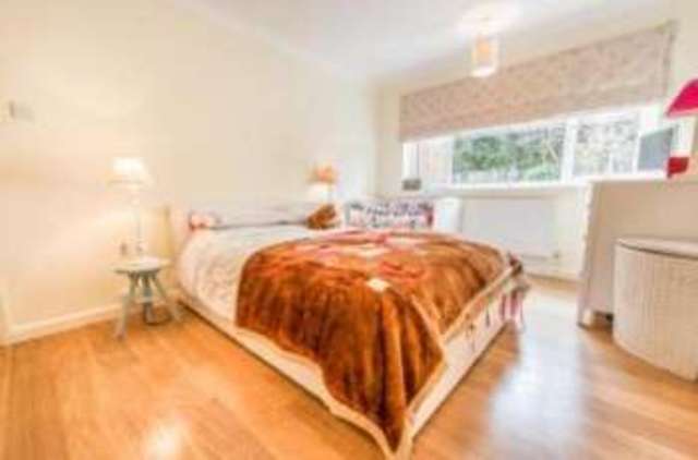  Image of 2 bedroom Maisonette for sale in Bishops Close Ham Richmond TW10 at Richmond  Ham, TW10 7DF