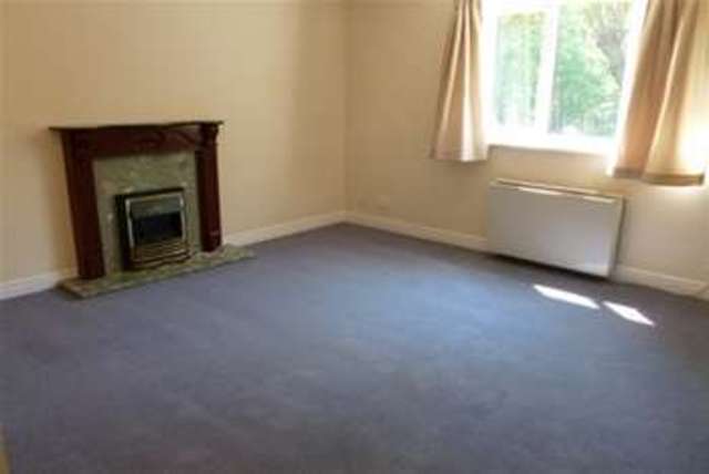  Image of 2 bedroom Flat to rent in Richmond Farm Mews Sheffield S13 at Sheffield, S13 8JZ
