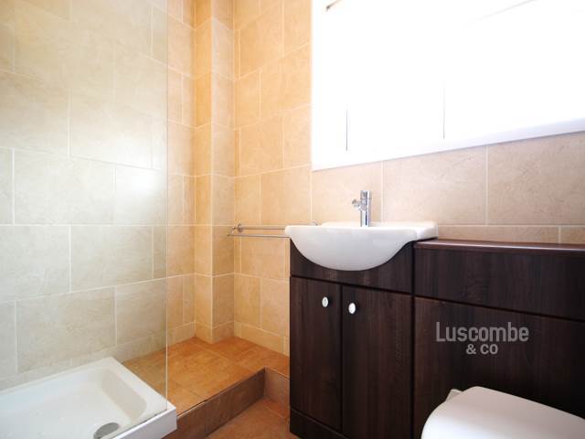  Image of 2 bedroom Detached house to rent in Ruskin Avenue Rogerstone Newport NP10 at Rogerstone Newport Newport, NP10 0AA