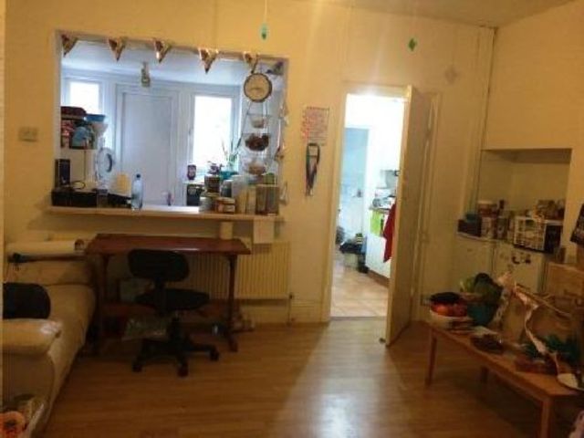  Image of 4 bedroom House Share to rent in Selly Hill Road Selly Oak Birmingham B29 at Selly Oak Bristol Selly Oak, B29 7DL
