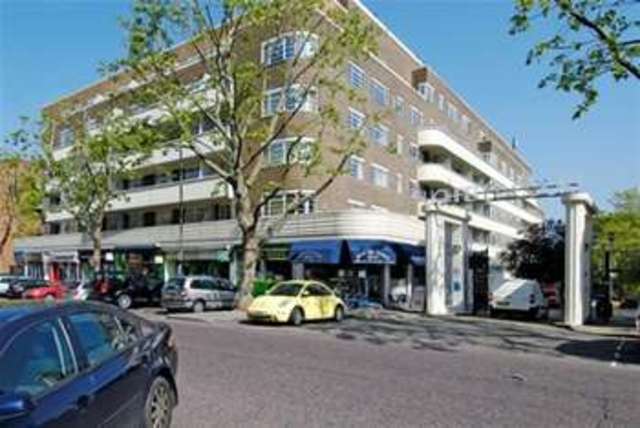  Image of 1 bedroom Flat to rent in Sheen Road Richmond TW9 at Richmond, TW9 1AX