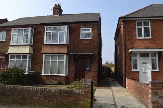  Image of 3 bedroom Property for sale in St. Marys Walk Bridlington YO16 at St Marys Walk Bridlington Bridlington, YO16 7LJ