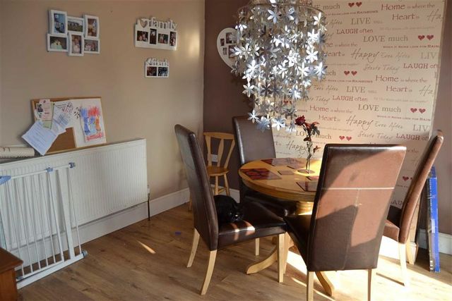  Image of 3 bedroom Property for sale in St. Marys Walk Bridlington YO16 at St Marys Walk Bridlington Bridlington, YO16 7LJ