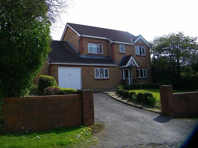  Image of 4 bedroom Property for sale in Stafford Common Gorseinon Swansea SA4 at Stafford Common Garden Village Gorseinon, SA4 4HD