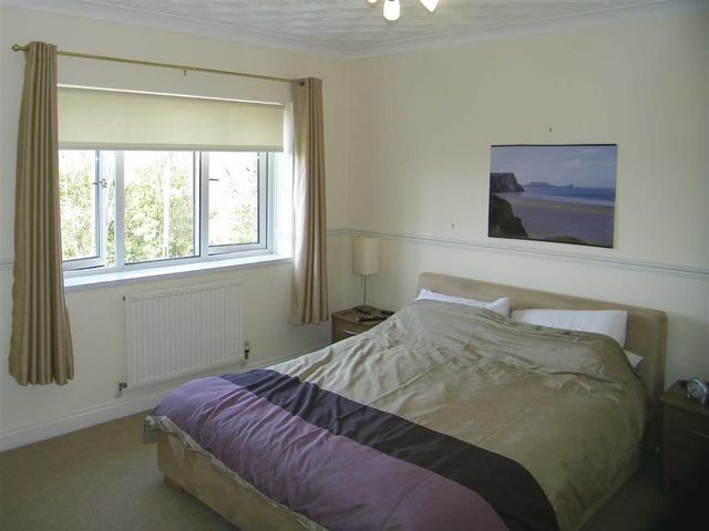  Image of 4 bedroom Property for sale in Stafford Common Gorseinon Swansea SA4 at Stafford Common Garden Village Gorseinon, SA4 4HD