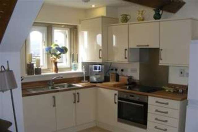  Image of 1 bedroom Flat to rent in Cypress Oaks Stalybridge SK15 at Stalybridge, SK15 3GQ