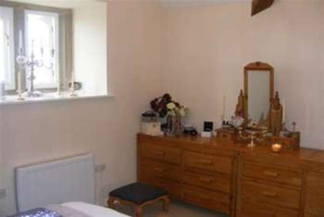  Image of 1 bedroom Flat to rent in Cypress Oaks Stalybridge SK15 at Stalybridge, SK15 3GQ