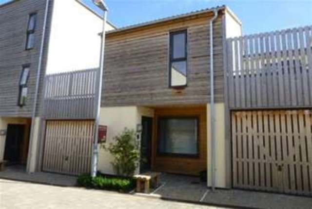  Image of 2 bedroom Terraced house to rent in Rambler Court Street BA16 at Street, BA16 0FW