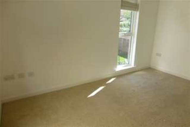  Image of 2 bedroom Terraced house to rent in Rambler Court Street BA16 at Street, BA16 0FW