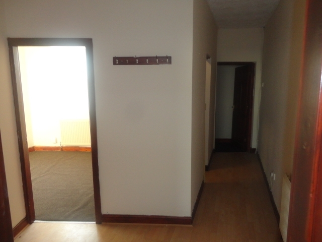  Image of 1 bedroom Flat to rent in Tat Bank Road Oldbury B68 at Tat Bank Road  Oldbury, B68 8NP