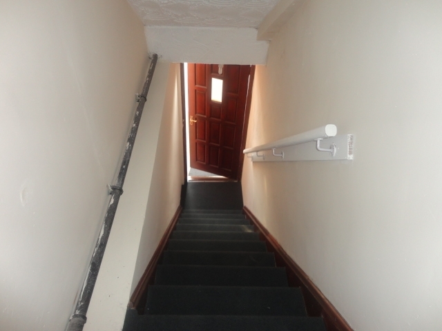  Image of 1 bedroom Flat to rent in Tat Bank Road Oldbury B68 at Tat Bank Road  Oldbury, B68 8NP