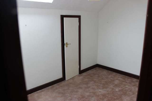  Image of 3 bedroom Apartment for sale in The Maltings Church Close Coltishall Norwich NR12 at The Maltings Coltishall Norwich, NR12 7DZ