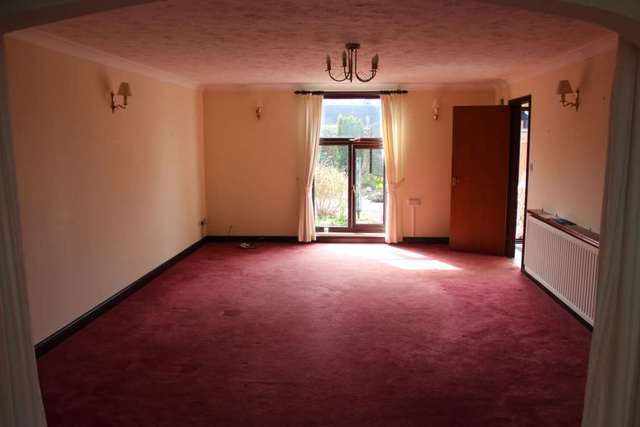  Image of 3 bedroom Apartment for sale in The Maltings Church Close Coltishall Norwich NR12 at The Maltings Coltishall Norwich, NR12 7DZ