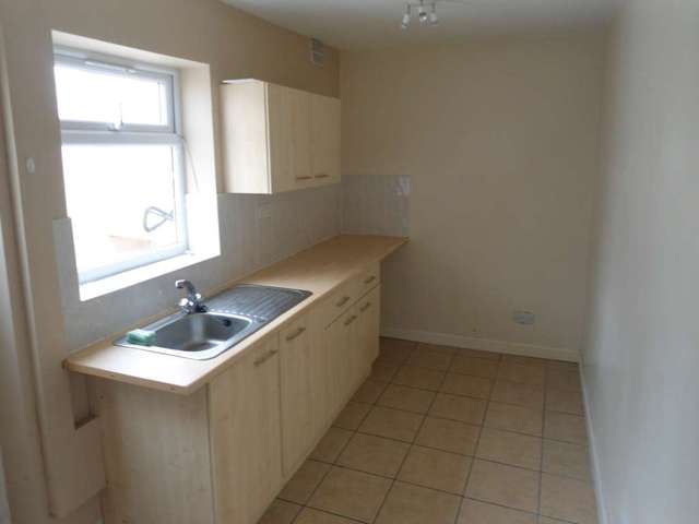  Image of 2 bedroom Semi-Detached house to rent in The Riddings Birmingham B33 at The Riddings Stechford Birmingham, B33 9BX
