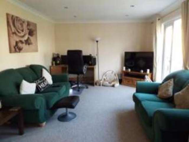  Image of 2 bedroom Bungalow for sale in Calmore Gardens Totton Southampton SO40 at Totton Southampton Testwood, SO40 8ES