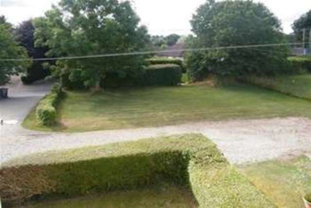  Image of 3 bedroom Semi-Detached house to rent in Gaston Lane Upper Farringdon Alton GU34 at Alton, GU34 3EE