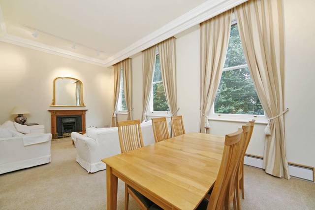  Image of 3 bedroom Flat to rent in Vicarage Gate London W8 at Vicarage Gate  London, W8 4HH