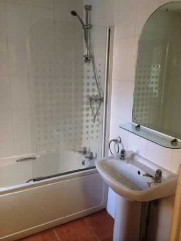  Image of 4 bedroom House Share to rent in Warwards Lane Stirchley Birmingham B29 at Selly Oak Bristol Selly Oak, B29 7QR