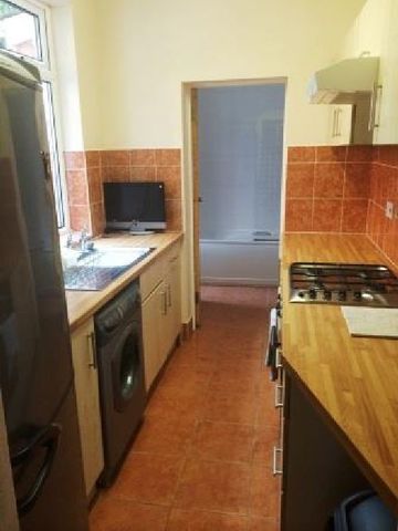  Image of 4 bedroom House Share to rent in Warwards Lane Stirchley Birmingham B29 at Selly Oak Bristol Selly Oak, B29 7QR