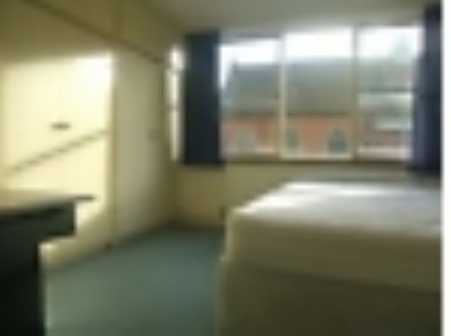  Image of 2 bedroom Flat to rent in Augustus Road London SW19 at 95 Augustus Road  Southfields, SW19 6EQ