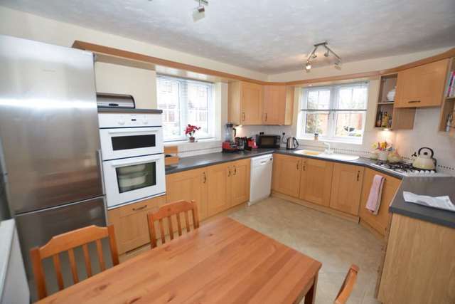  Image of 4 bedroom Detached house to rent in Stourhead Gate Westcroft Milton Keynes MK4 at Stourhead Gate Westcroft Milton Keynes, MK4 4BJ