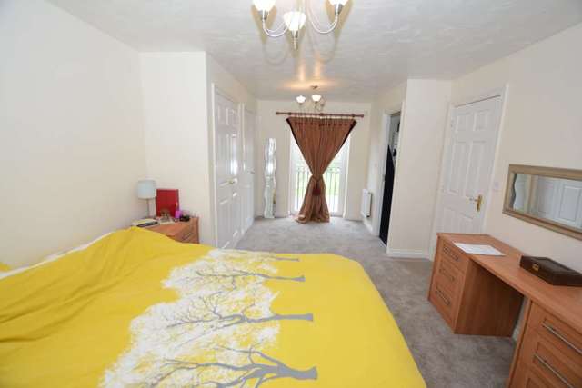  Image of 4 bedroom Detached house to rent in Stourhead Gate Westcroft Milton Keynes MK4 at Stourhead Gate Westcroft Milton Keynes, MK4 4BJ