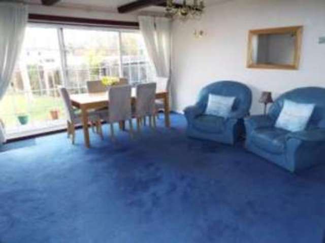  Image of 3 bedroom End of Terrace for sale in Woodbridge Close Luton LU4 at Luton Bedfordshire Leagrave, LU4 9DB