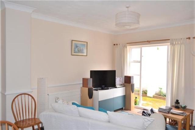  Image of 1 bedroom Flat to rent in York Road Tunbridge Wells TN1 at Kent, TN1 1JY