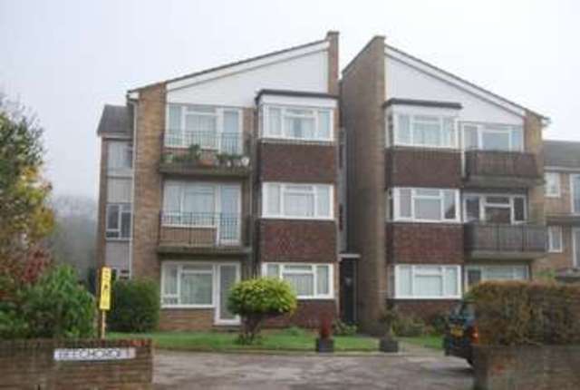  Image of 1 bedroom Flat to rent in Galsworthy Road Norbiton Kingston upon Thames KT2 at Galsworthy Road  Kingston Upon Thames, KT2 7BL