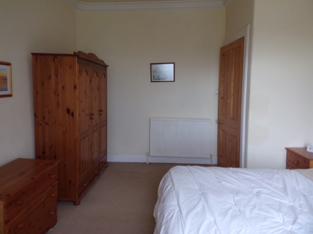  Image of 4 bedroom Flat for sale in Victoria Road Hunters Quay Dunoon PA23 at Iona Upper Villa Victoria Road, Dunoon, PA23 8JY