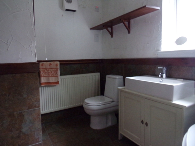  Image of 4 bedroom Flat for sale in Victoria Road Hunters Quay Dunoon PA23 at Iona Upper Villa Victoria Road, Dunoon, PA23 8JY