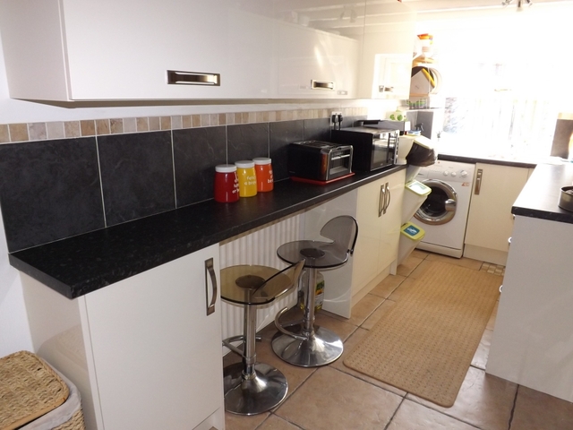  Image of 4 bedroom End of Terrace for sale in Lawhill Road Law Carluke ML8 at Lawhill Road  Carluke, ML8 5EZ