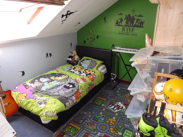  Image of 4 bedroom End of Terrace for sale in Lawhill Road Law Carluke ML8 at Lawhill Road  Carluke, ML8 5EZ