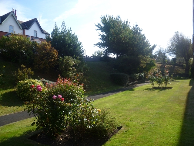  Image of 1 bedroom Flat to rent in Woodlands Road Lytham St. Annes FY8 at Woodlands Road  Ansdell, FY8 4EA