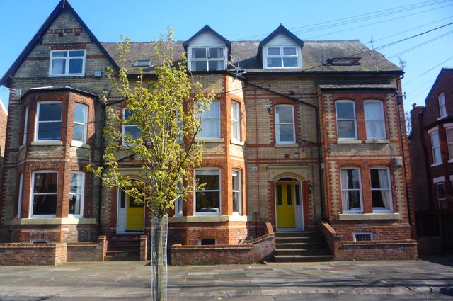  Image of 2 bedroom Flat to rent in Old Lansdowne Road Didsbury Manchester M20 at West Didsbury Manchester Didsbury, M20 2PB