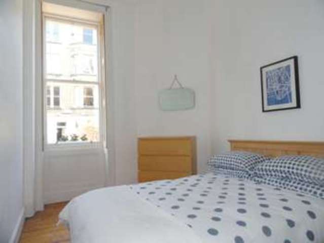  Image of 1 bedroom Flat for sale in Comiston Place Edinburgh EH10 at Comiston Place  Edinburgh, EH10 6AF