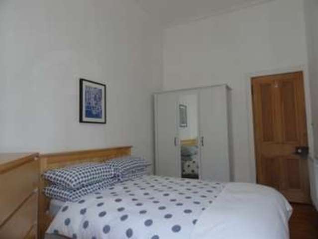  Image of 1 bedroom Flat for sale in Comiston Place Edinburgh EH10 at Comiston Place  Edinburgh, EH10 6AF